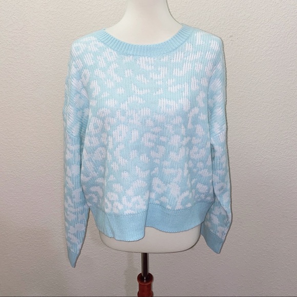 John + Jenn Sweaters - NWT John + Jenn Blue Leopard Sweater Size Medium